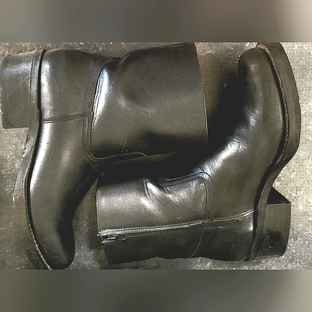 Frye Boots Size 11   -    281206